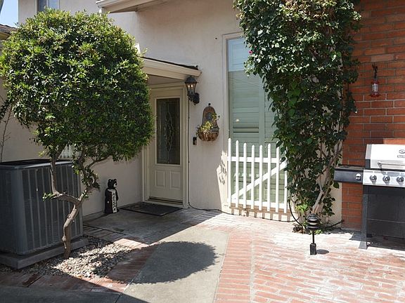 5th image of 4694 Woodbend Ln