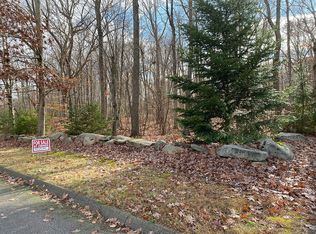 165 Horizon Ln, Glastonbury, CT 06033