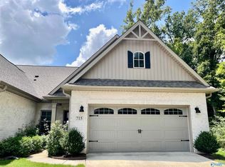 715 Rivulet Dr, Huntsville, AL 35824