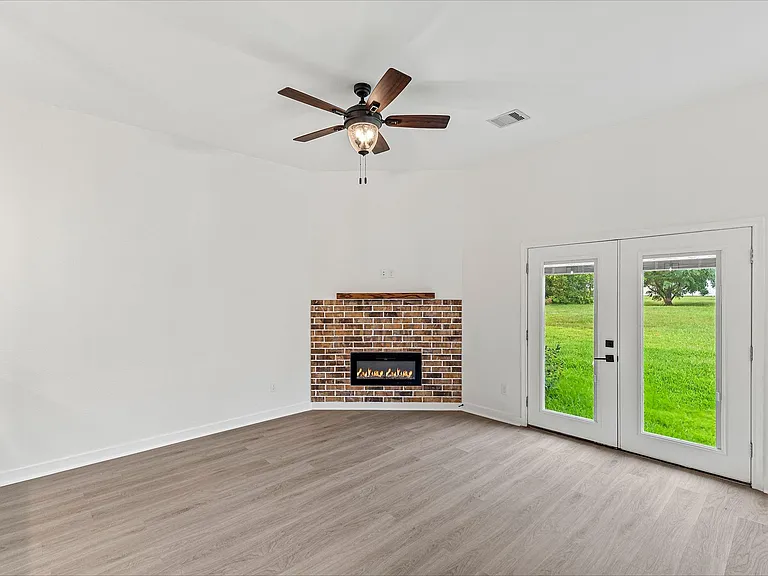 14828 Spica Ct — Photo 6