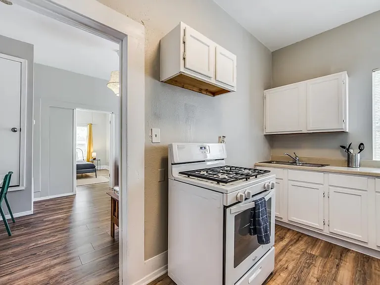 215 Blanco Rd #3 — Photo 5
