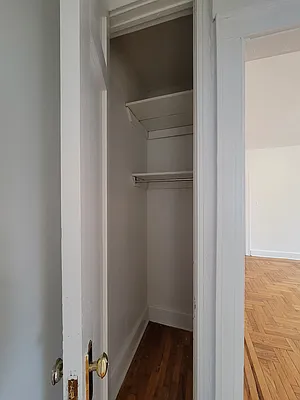 Rented by R New York | media 5