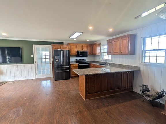 3rd image of 7010 Bethel Rd