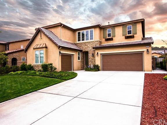 4th image of 35433 Summerholly Ln