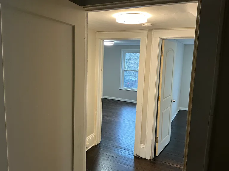 829 Aberdeen St — Photo 16