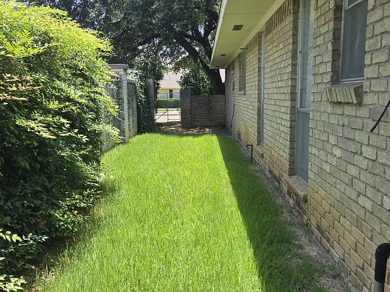 4307 Harvest Hill Rd — Photo 20