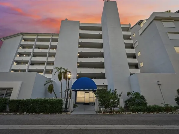 1050 Riverside Dr APT A201, Palmetto, FL 34221