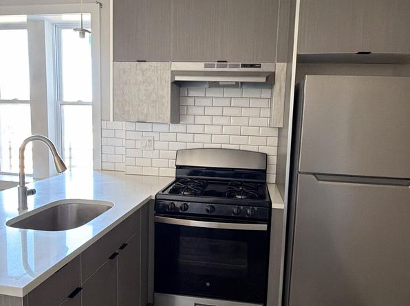 535 Hawthorne Ave APT 203