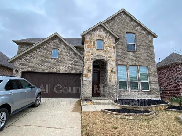 2332 Stallion St, Carrollton, TX 75010