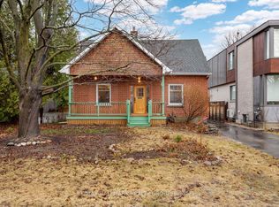 448 Brennan Ave, Ottawa, ON K1Z 6J8