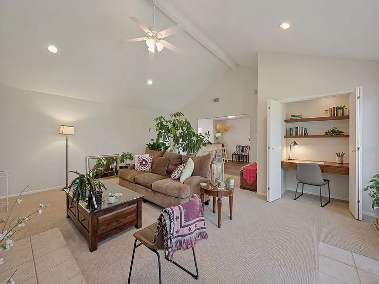 3032 Hollandale Ln — Photo 18