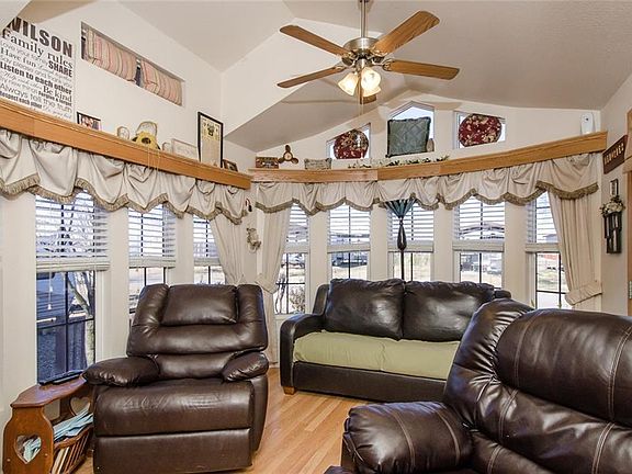 2nd image of 1036 Pelican Isle Dr
