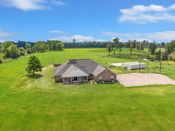 11265 State Highway 7 W #W, Center, TX 75935