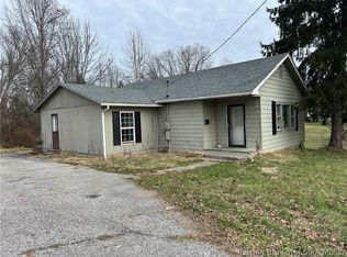 148 Morning Drive, Austin, IN 47102