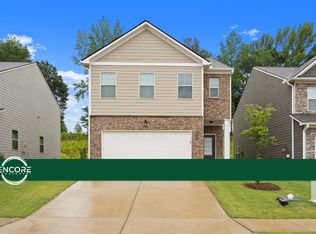 2410 Peak Ridge Ln, Gainesville, GA 30504