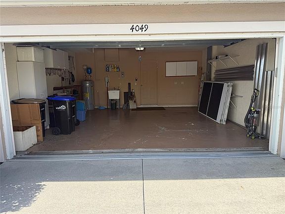 3rd image of 4049 FAIRWAY DRIVE