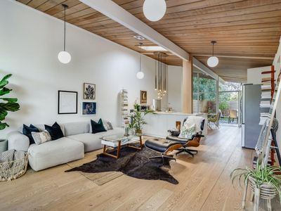 127 Greenmeadow Way, Palo Alto, CA, 94306
