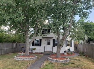 105 Rosella Ave, Pawtucket, RI 02861