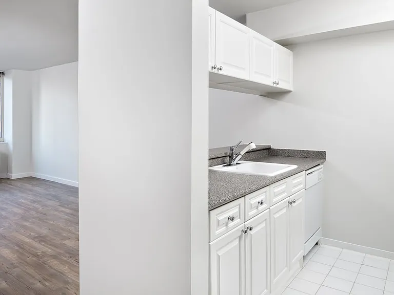Classic Package Living and Dining Areas (Select Apartments)