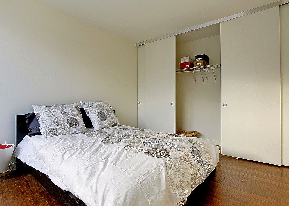 1st image of 711 Bellevue Ave E APT 115