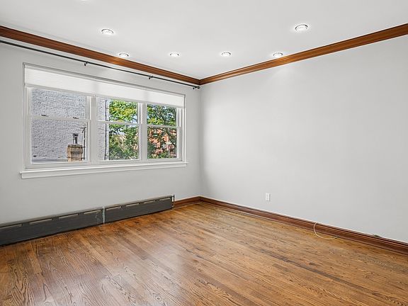 3rd image of 21-38 33rd St #2R