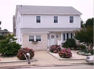 5217 Waterview Dr, Brigantine, NJ 08203