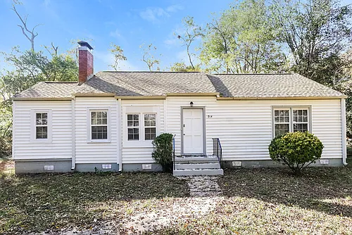 914 Park Pl Photo 1