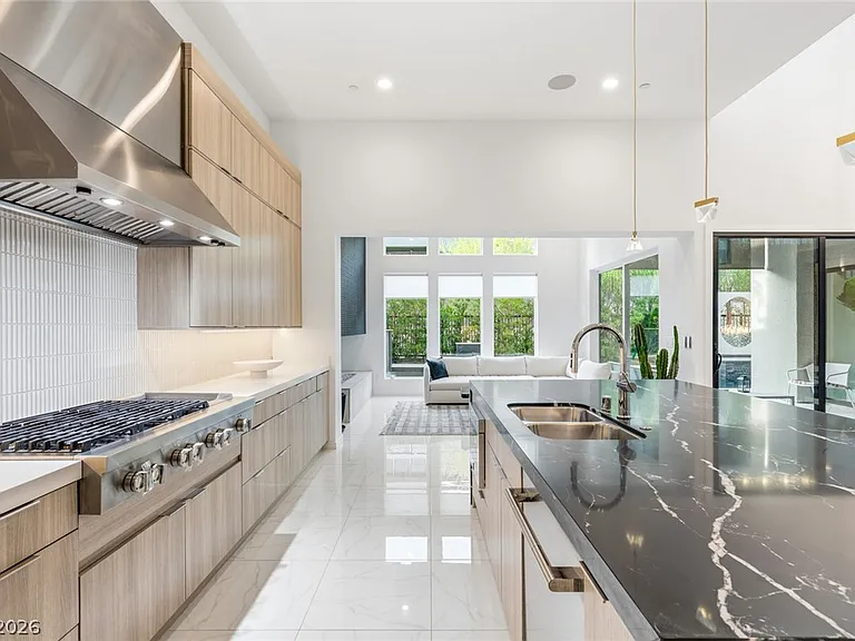 10752 Patina Hills Ct — Photo 18