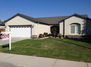 583 W Lake St, Kingsburg, CA