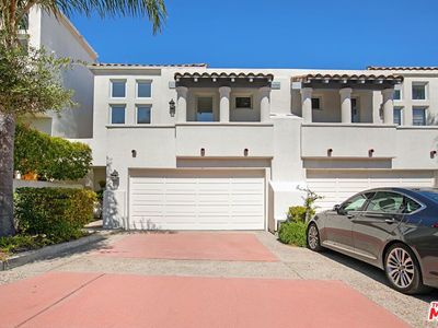 6435 Zumirez Dr APT 5, Malibu, CA, 90265