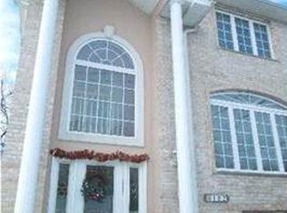 182 Bloomingdale Rd, Staten Island, NY 10309