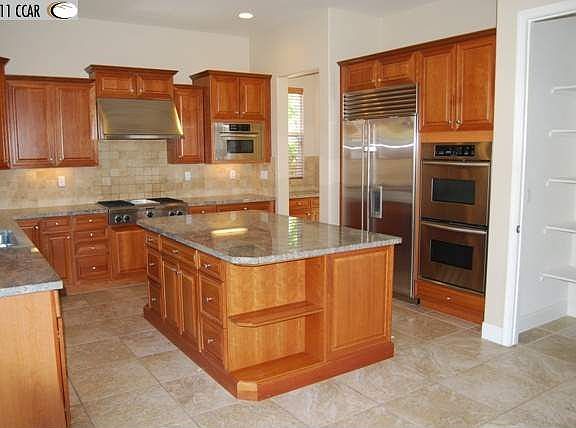 2nd image of 504 Mantova Ct