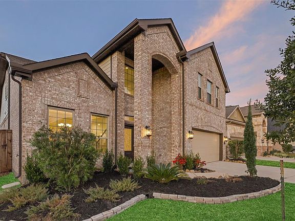 3rd image of 23402 Peareson Bend Ln