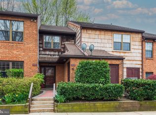 1108 Bartlett Rd #170, Wayne, PA 19087