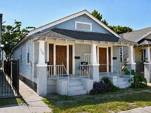 2324 Governor Nicholls St Photo 1