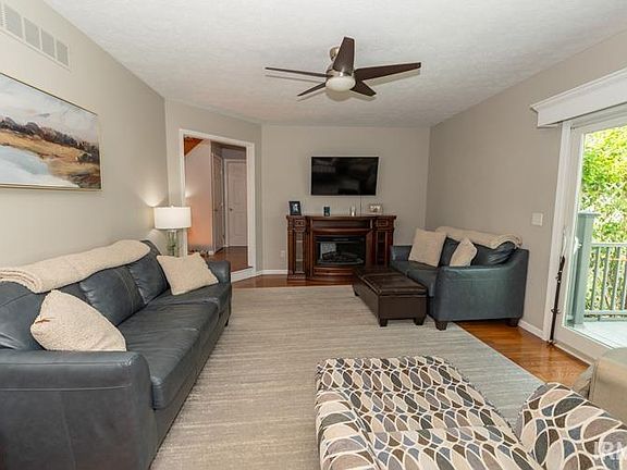 5th image of 13713 Nora Ln