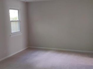 126 Oak Dr, Stafford, VA