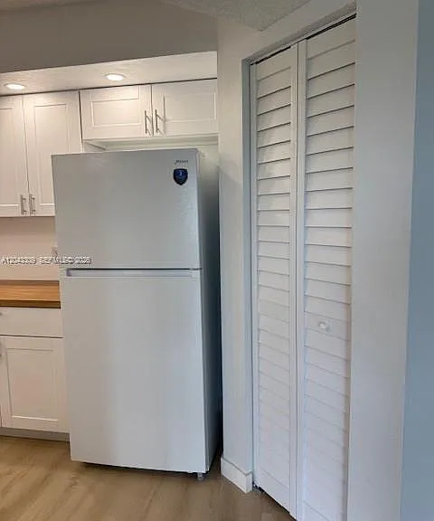 1001 SW 128th Ter #404B — Photo 7