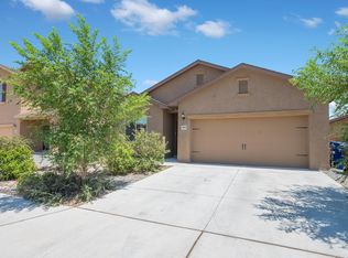 3008 Rio Maule Dr SW, Albuquerque, NM 87121