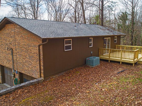 5th image of 10023 Pitch Pine Dr