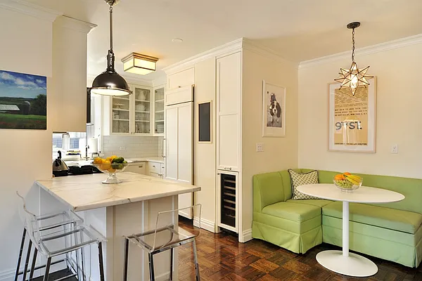 Sold by Corcoran | media 25