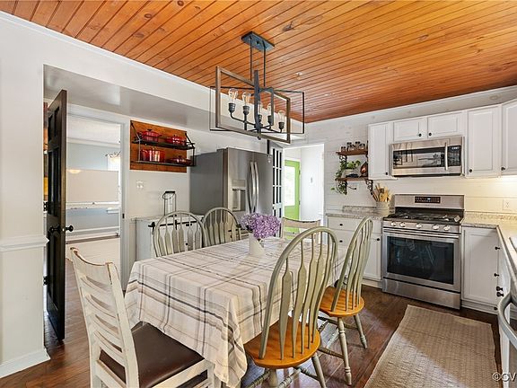 5th image of 2518 Mistwood Forest Dr