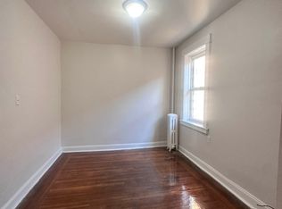 89-06 146th St #2E, Jamaica, NY 11435