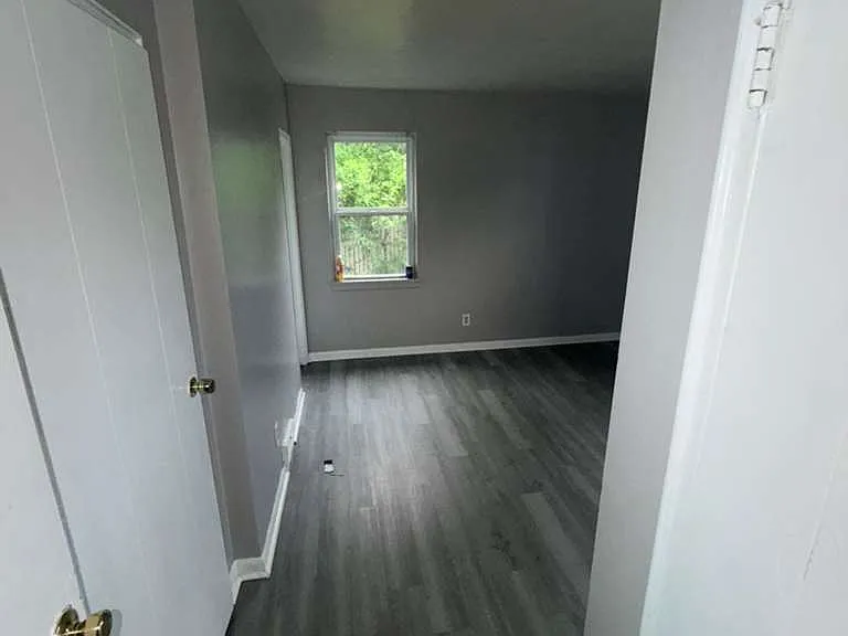 1500 Superior Ave E #1A — Photo 1