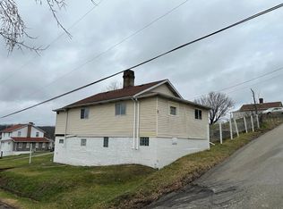 242 2nd St, Allison, PA 15413