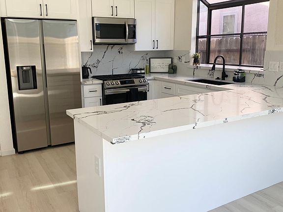Brand new kitchen and appliances.
