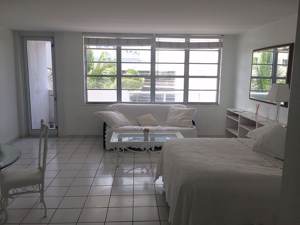 1st image of 100 Lincoln Road #337