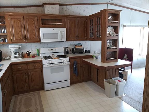 5th image of 1907 Northwood Ln