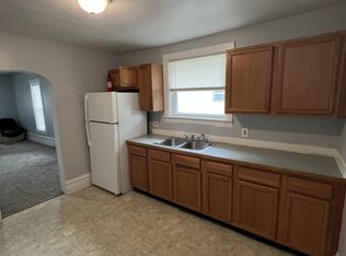 203 Shepard St, Lansing, MI 48912