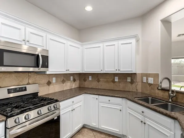 38214 N PAGODA Court, Phoenix, AZ 85086